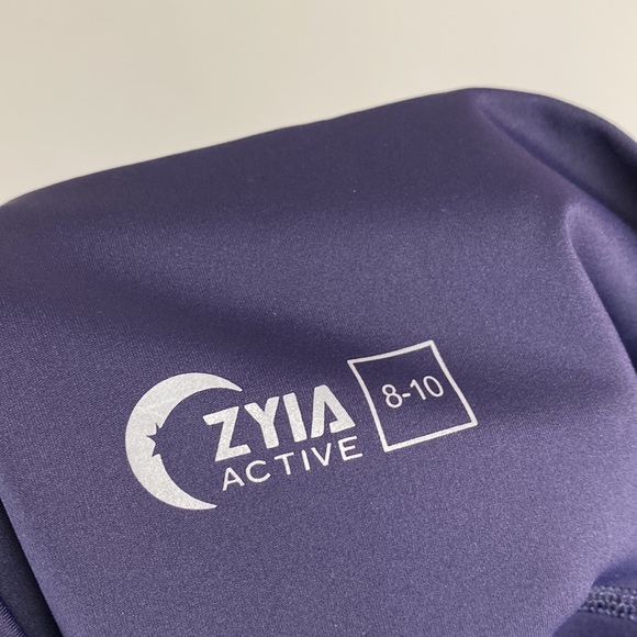 Zyia Brilliant Purple Capri Leggings Size 8-10 - Picture 11 of 12